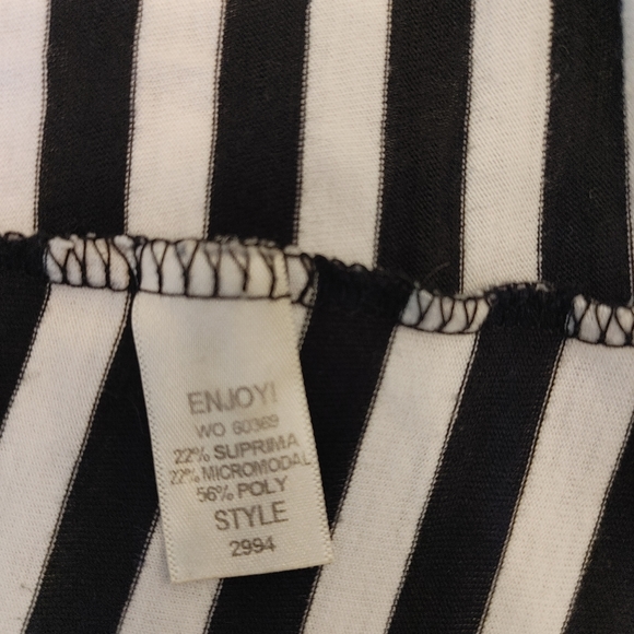 Michael Stars Cover, White One Size - Picture 11 of 12